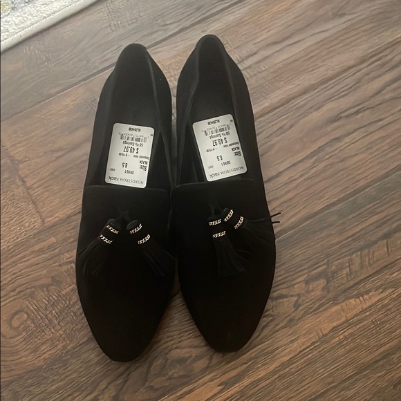 Karl Lagerfeld Black Tassel Loafers - Picture 2 of 7